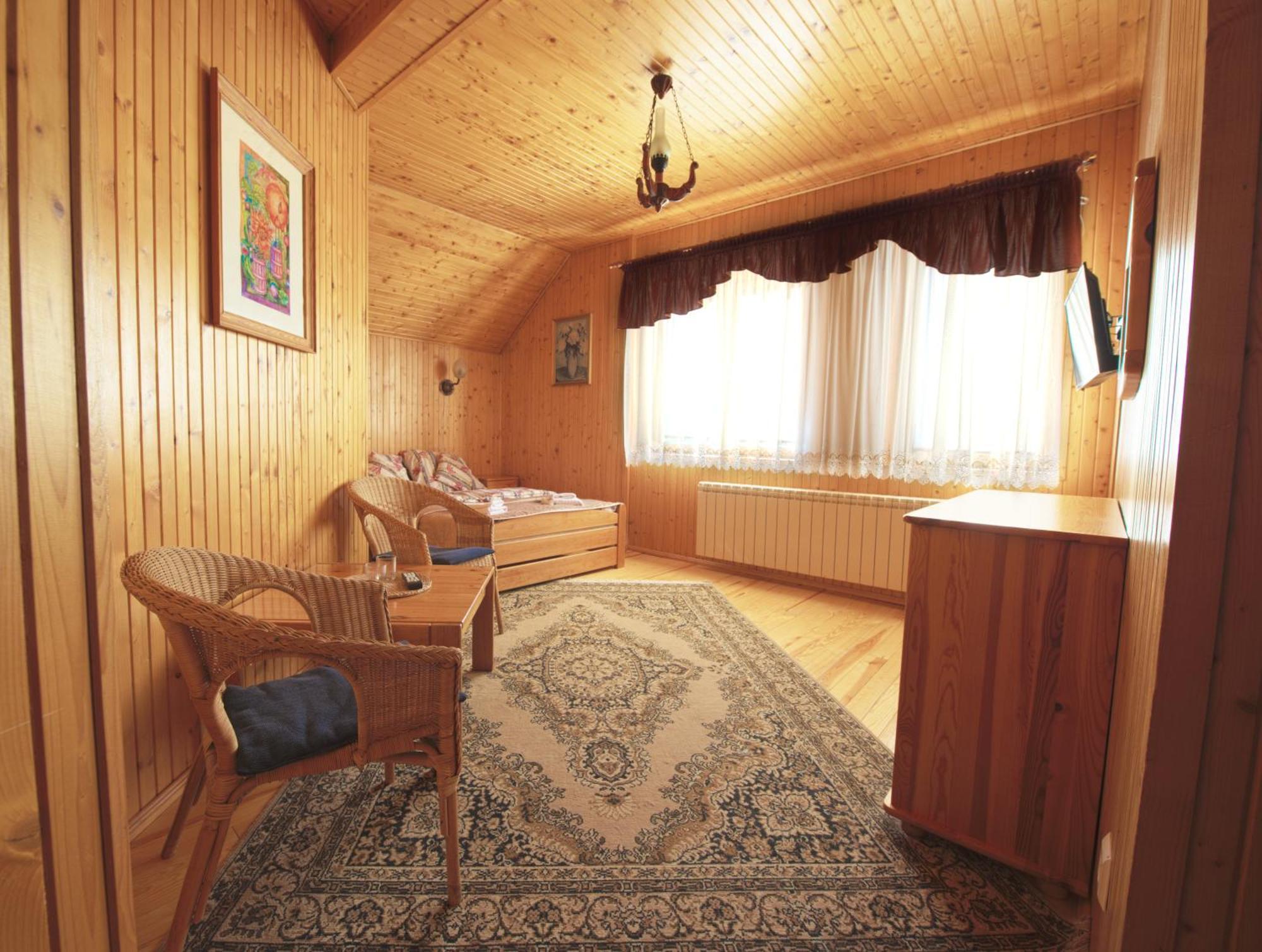 Hotel Wyrwidab Chodzież エクステリア 写真
